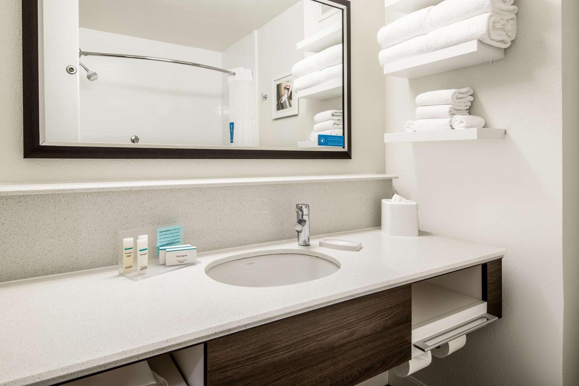 Hampton Inn & Suites Las Vegas-Henderson Экстерьер фото